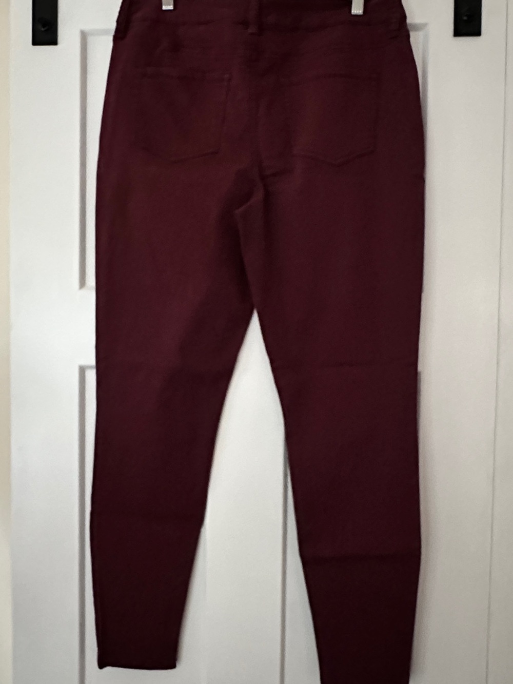 BNWT- Maurices’ Burgundy Skinny Pants - Classic Back Pocket Style